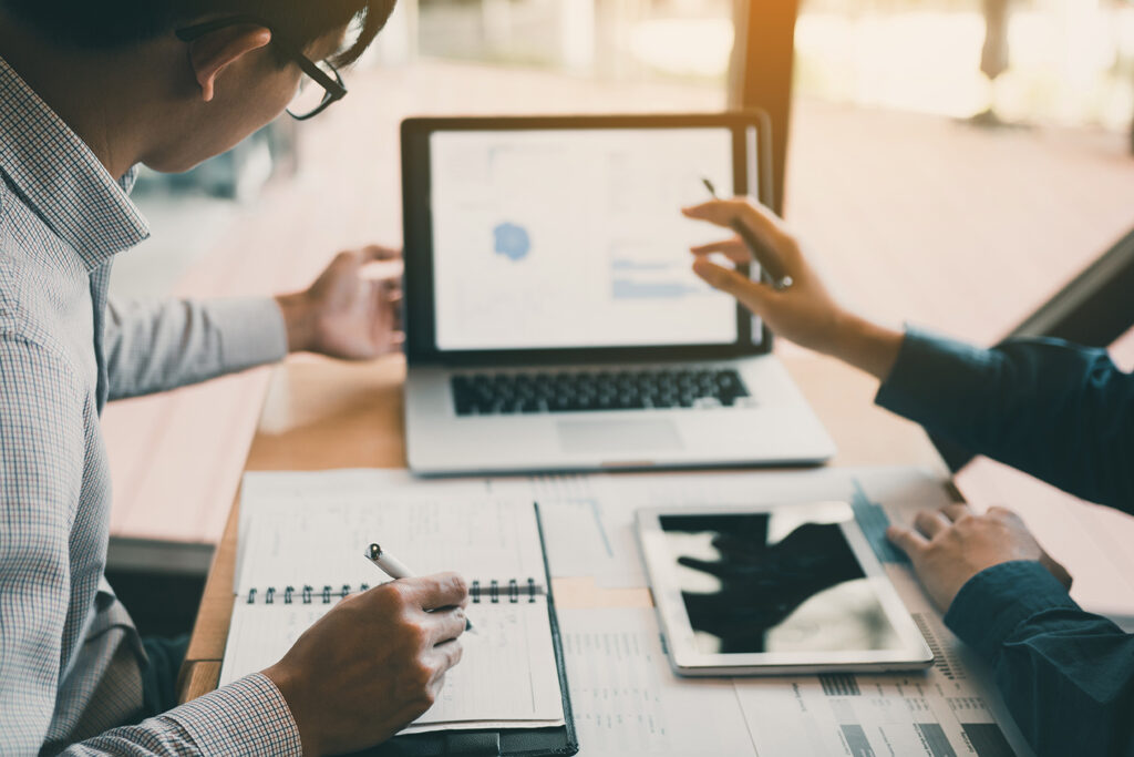 business consulting uae dubai